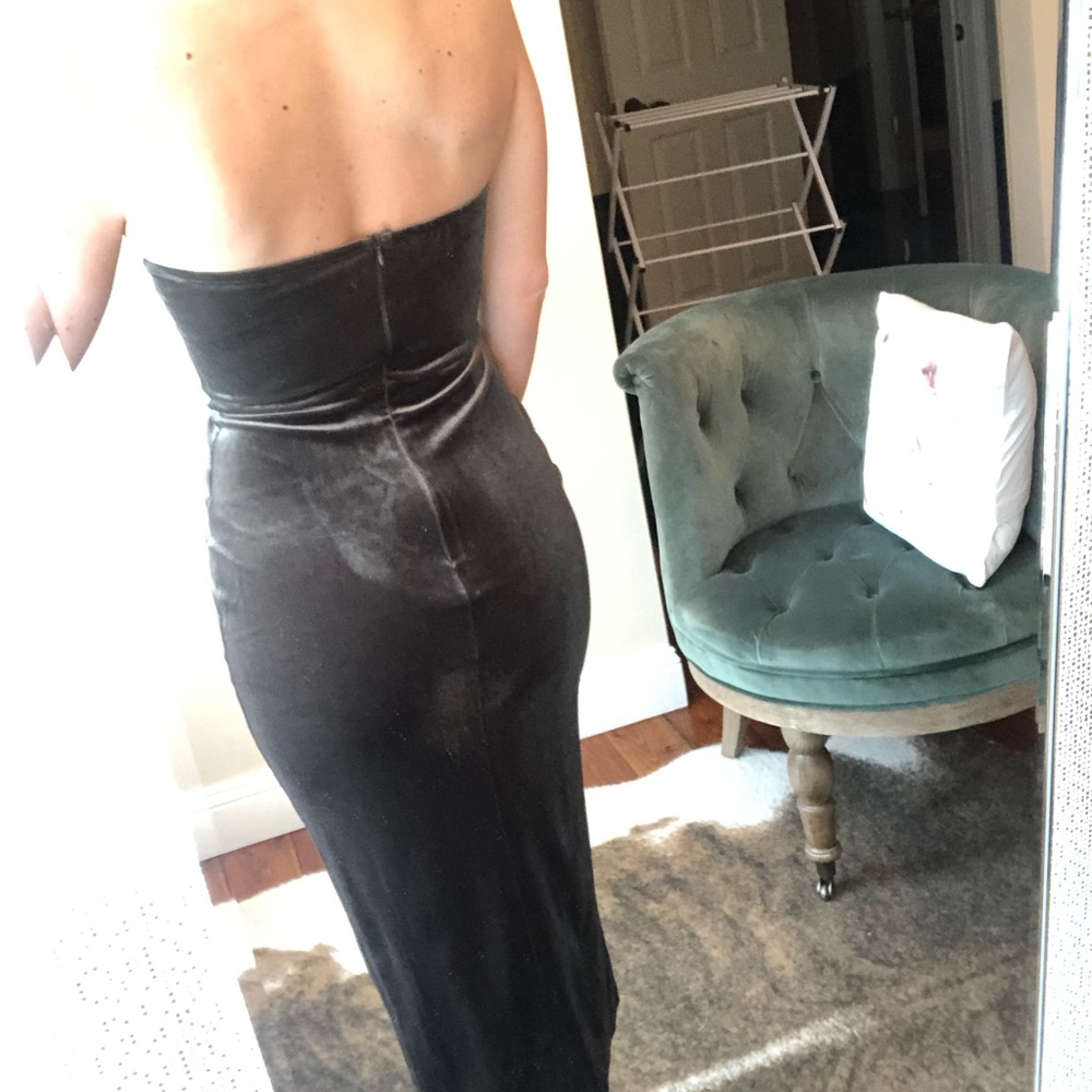 Dress - Picture 5 of 5